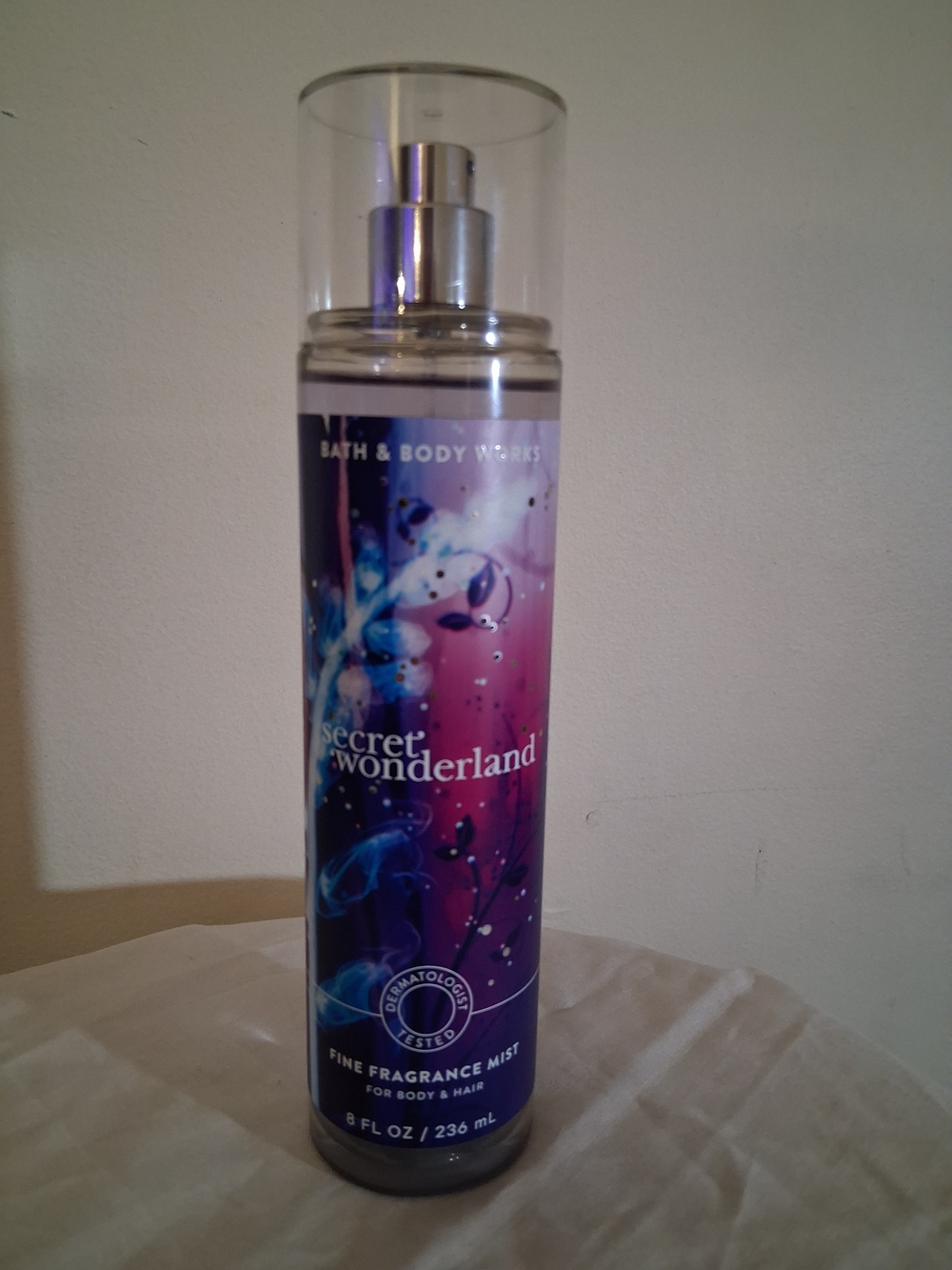 Bath & Body Works Secret Wonderland Fine Fragrance Mist - Purple & Blue